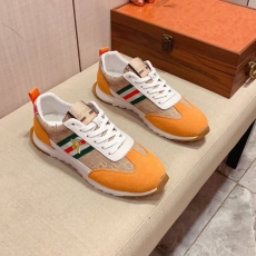 Gucci Low Shoes